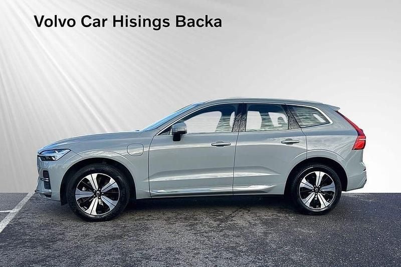 Begagnad Volvo XC60 Plus 355 HK (261 kW) 2024 Grå SUV