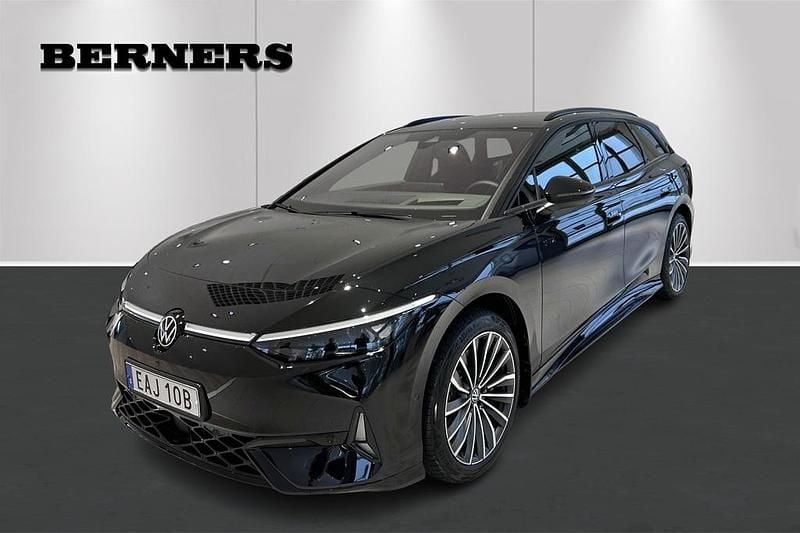 Svart Ny 2026 VW ID.7 GTX Kombi | 712 000 kr (Marknadspris) - Bild 1/4