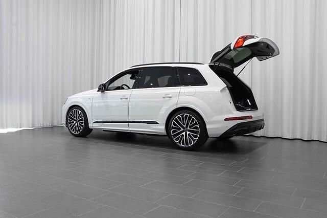 Ny Audi Q7 Design 489 HK (359 kW) 2025 Vit (glaciärvit metallic) SUV
