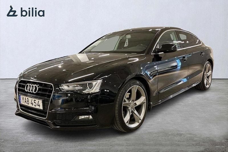 Svart Begagnad 2015 Audi A5 Sportback Halvkombi | 139 900 kr (Lite dyr) - Bild 1/4