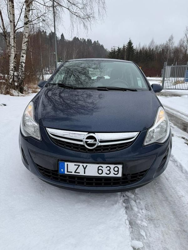 Begagnad Opel Corsa 85 HK (62 kW) 2012 Halvkombi