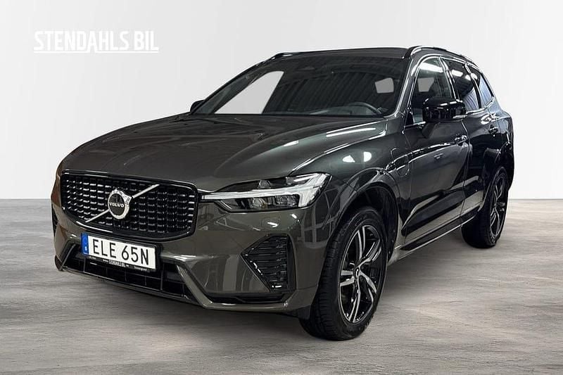 Grå Begagnad 2022 Volvo XC60 R-Design SUV | 489 900 kr - Bild 1/4