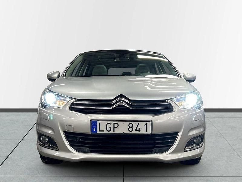 Begagnad Citroën C4 112 HK (82 kW) 2011 Silver
