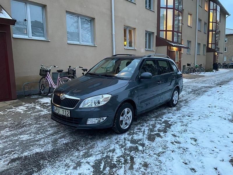 Begagnad 2011 Skoda Fabia Kombi | 44 900 kr (Marknadspris) - Bild 1/4