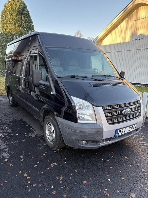 Svart Begagnad 2012 Ford Transit Trend | 34 000 kr (Superpris) - Bild 1/4