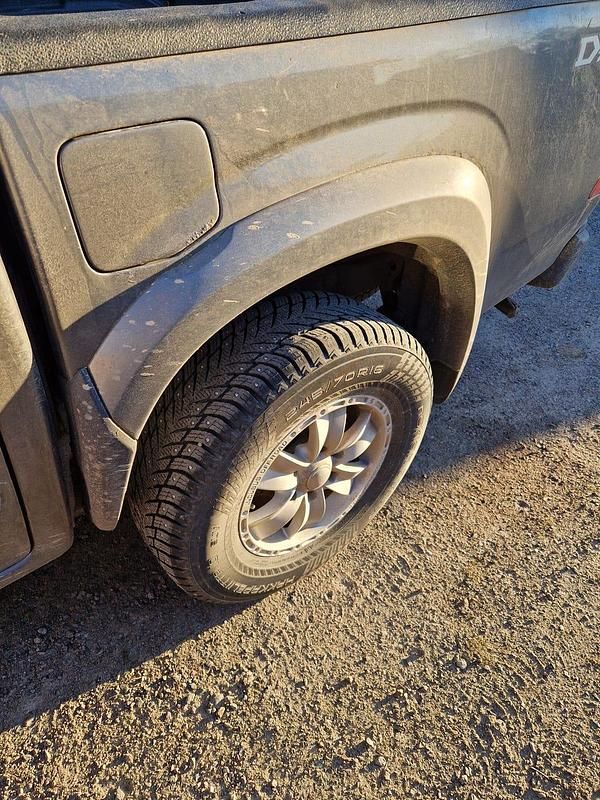 Begagnad Isuzu D-Max 163 HK (119 kW) 2010 Pickup