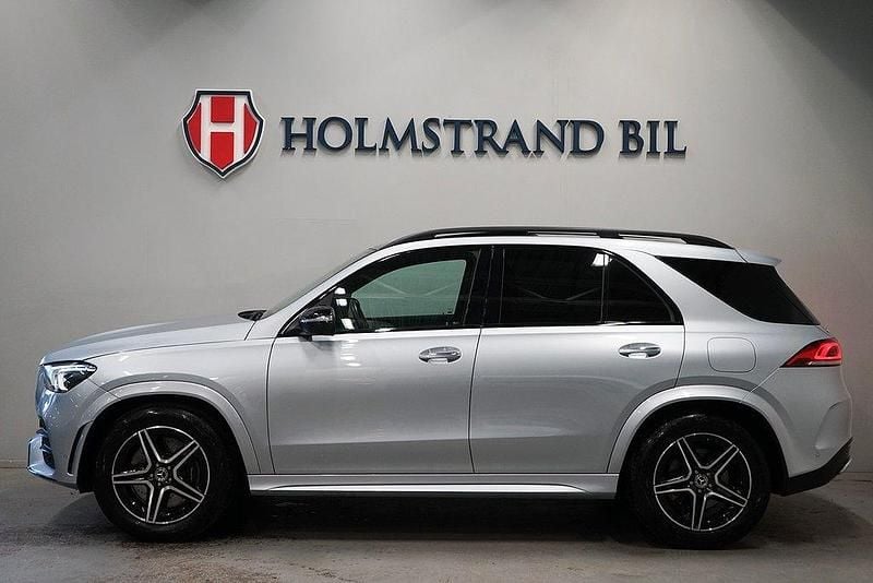 Silver Begagnad 2022 Mercedes GLE350e AMG SUV | 739 900 kr (Dyr) - Bild 1/4