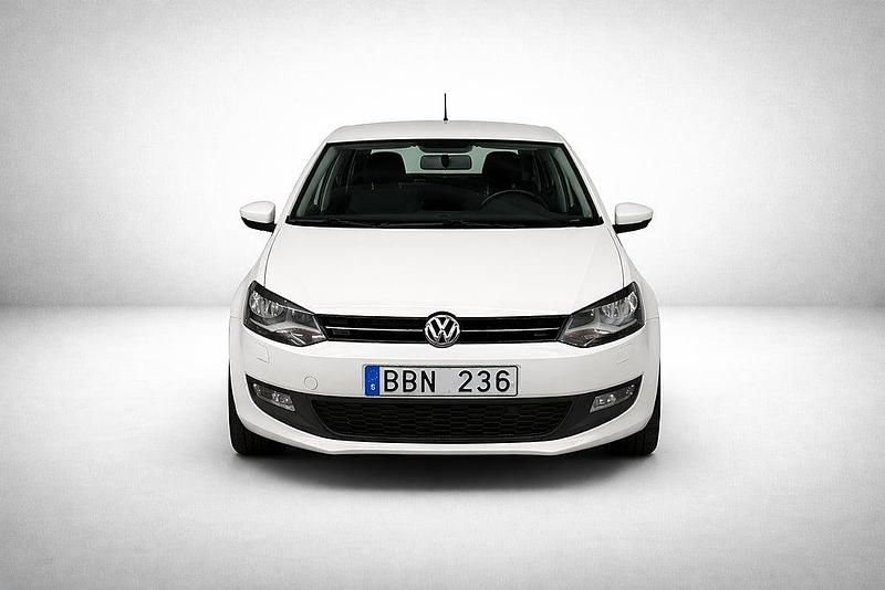 Begagnad VW Polo 86 HK (63 kW) 2013 Vit Halvkombi