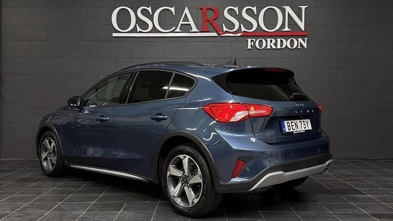 Begagnad Ford Focus Active 126 HK (92 kW) 2022 Blå