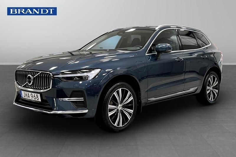 Mörkblå (blå) Begagnad 2023 Volvo XC60 Ultimate SUV | 529 900 kr (Dyr) - Bild 1/4