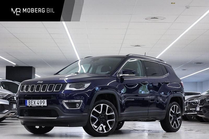 Blå Begagnad 2018 Jeep Compass Limited SUV | 189 900 kr (Marknadspris) - Bild 1/3