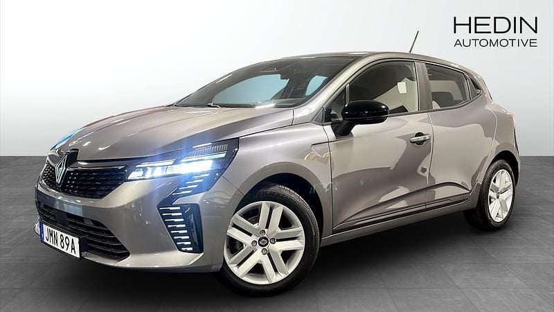 Grå (grey) Ny 2025 Renault Clio V Evolution Halvkombi | 199 900 kr (Marknadspris) - Bild 1/4