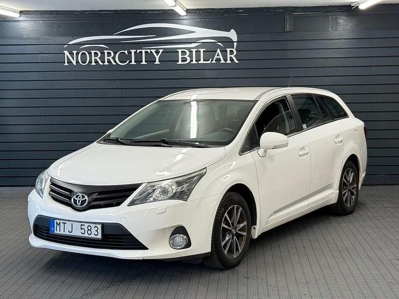 Vit Begagnad 2012 Toyota Avensis Business Edition Kombi | 54 800 kr (Bra pris) - Bild 1/4