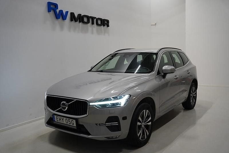 Begagnad Volvo XC60 Momentum 197 HK (144 kW) 2021 Silver SUV