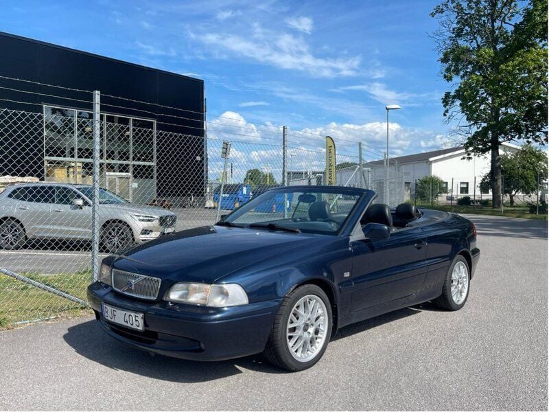 Blå Begagnad 2000 Volvo C70 Cab | 49 500 kr (Superpris) - Bild 1/4