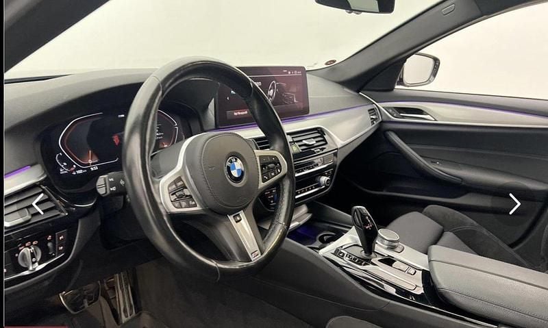 Begagnad BMW 520 M Sport 190 HK (139 kW) 2021 Blå Sedan