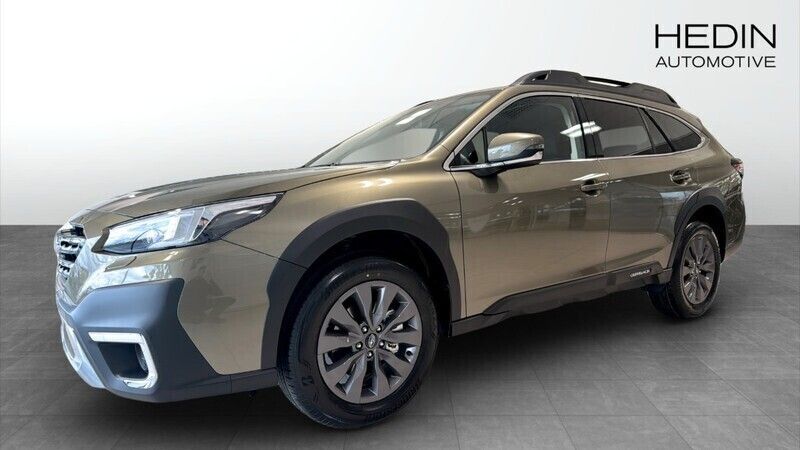 Grön (green) Ny 2024 Subaru Outback SUV | 451 800 kr - Bild 1/4