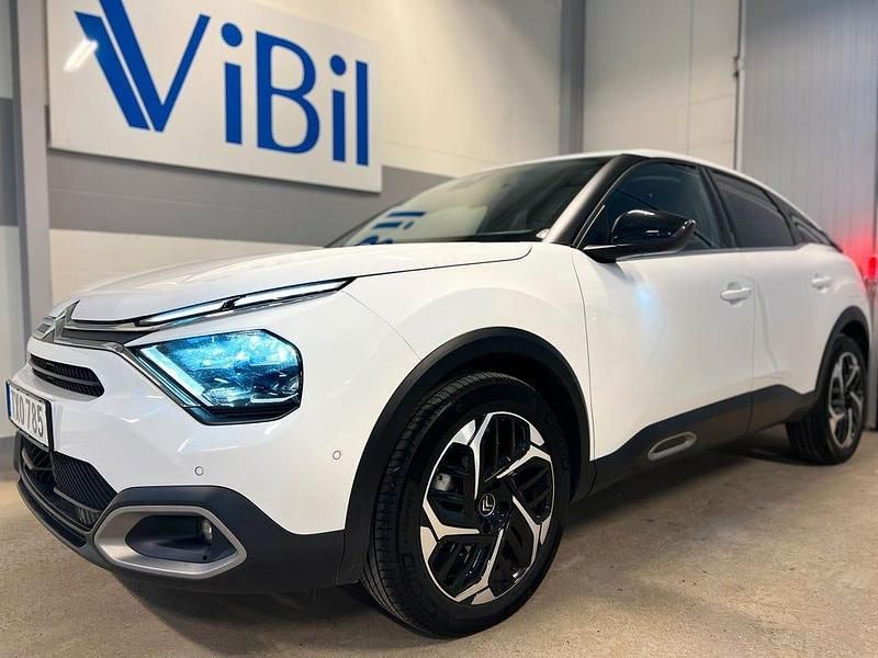 Begagnad Citroën C4 131 HK (96 kW) 2022 Vit Halvkombi