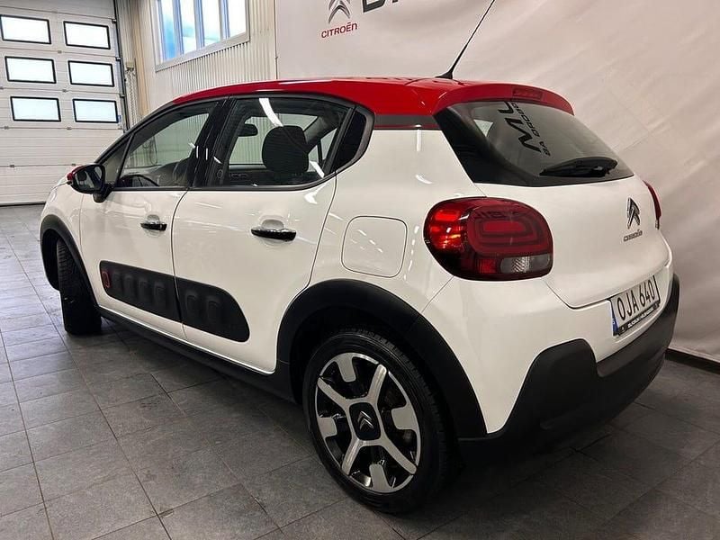 Begagnad Citroën C3 Shine 110 HK (80 kW) 2016 Flerfärgad Halvkombi