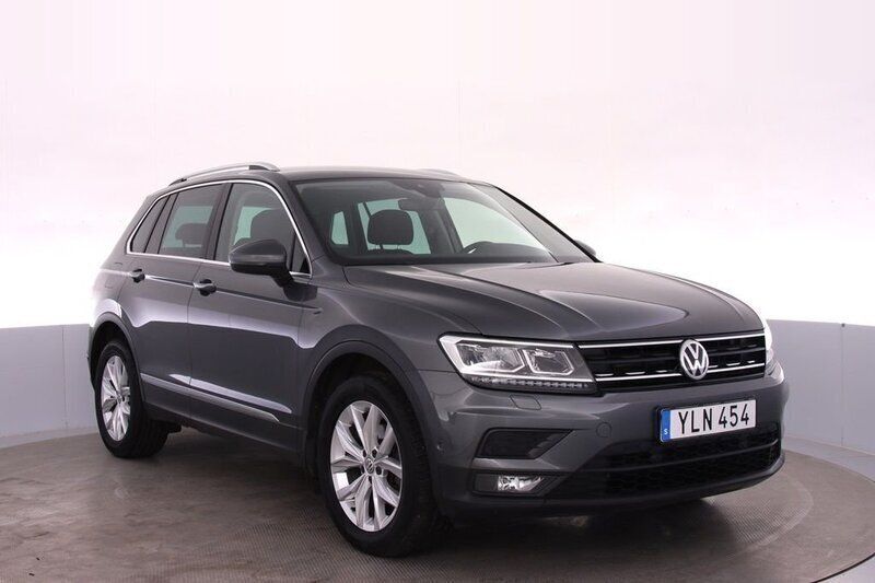 Silver (indium grey metallic) Begagnad 2018 VW Tiguan SUV | 209 000 kr (Bra pris) - Bild 1/4
