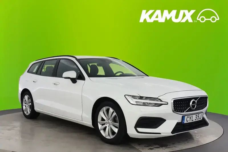 Vit Begagnad 2020 Volvo V60 Momentum Kombi | 242 800 kr (Bra pris) - Bild 1/4