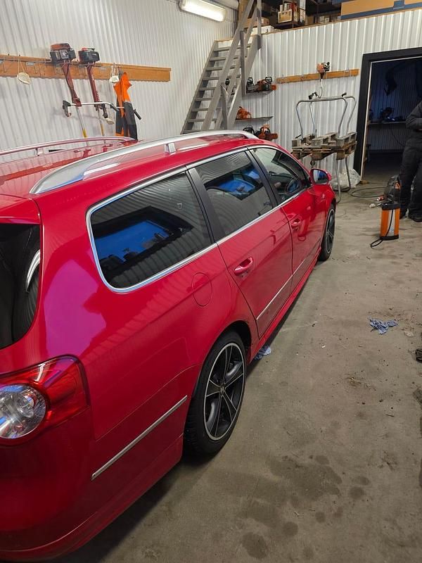 Begagnad 2010 VW Passat Design Kombi | 39 000 kr (Dyr) - Bild 1/4