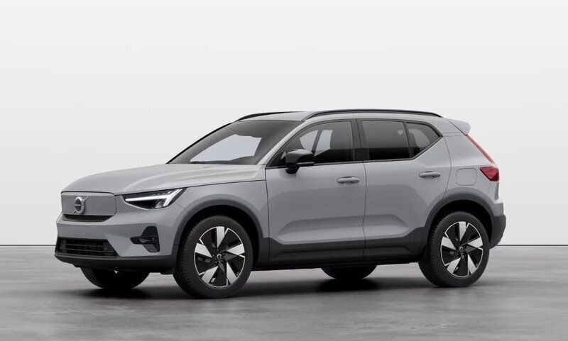 Grå Ny 2025 Volvo EX40 Plus SUV | 575 000 kr (Marknadspris) - Bild 1/3