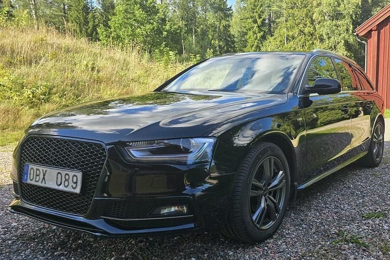 Svart Begagnad 2014 Audi A4 S-Line Kombi | 100 000 kr - Bild 1/4
