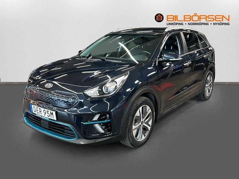 Begagnad Kia e-Niro Advance 150 kW (204 HK) 2019 Blå SUV