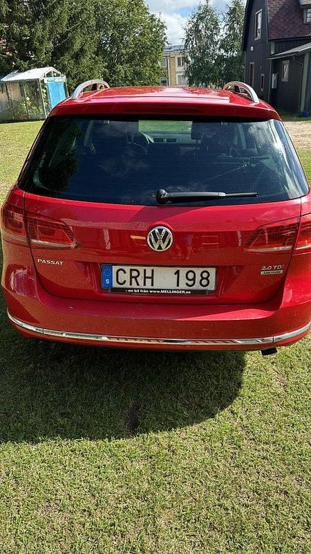 Röd Begagnad 2012 VW Passat GT Kombi | 40 000 kr (Superpris) - Bild 1/4