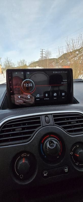 Begagnad Renault Kangoo 75 HK (55 kW) 2014 Minibuss