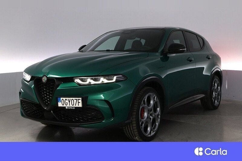 Grön Begagnad 2022 Alfa Romeo Tonale Lusso SUV | 348 900 kr (Marknadspris) - Bild 1/4