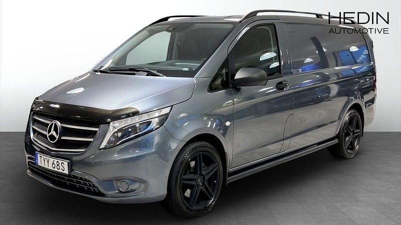 Grå Begagnad 2019 Mercedes Vito Edition 1 Van | 259 900 kr (Superpris) - Bild 1/4