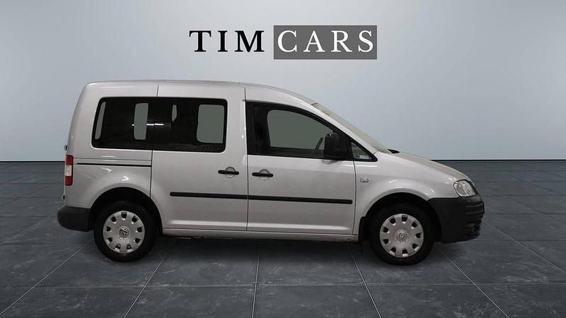 Begagnad VW Caddy 106 HK (77 kW) 2007 Silver Minibuss