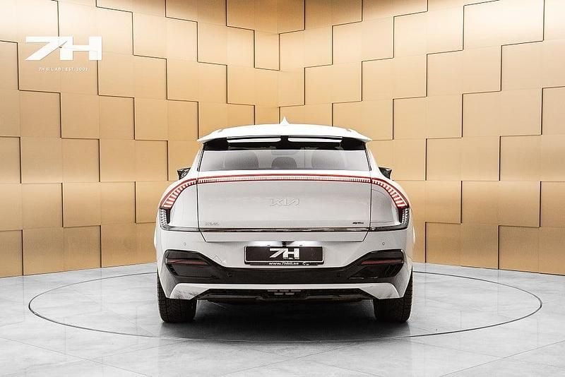 Begagnad Kia EV6 GT-Line 239 kW (325 HK) 2022 Vit SUV