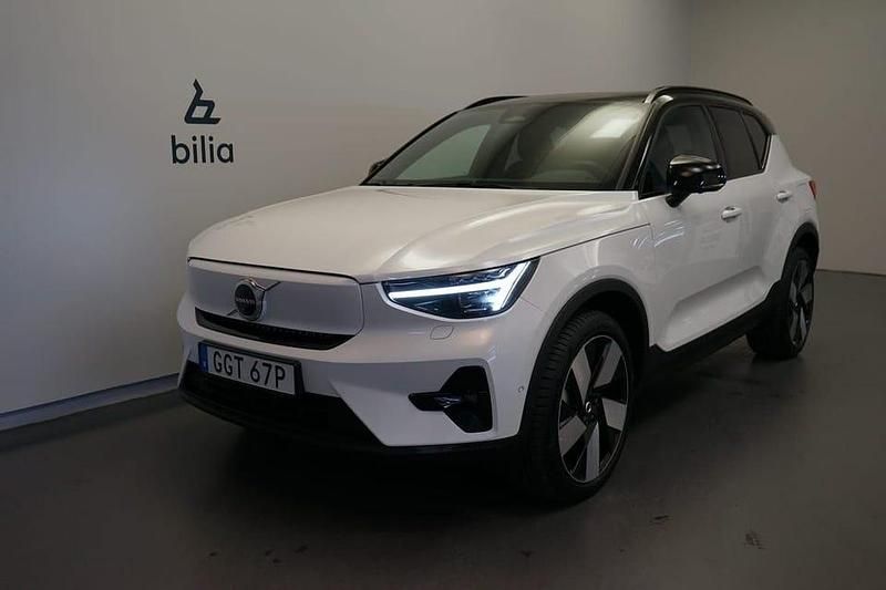 Vit Begagnad 2024 Volvo EX40 Performance SUV | 529 500 kr (Marknadspris) - Bild 1/3