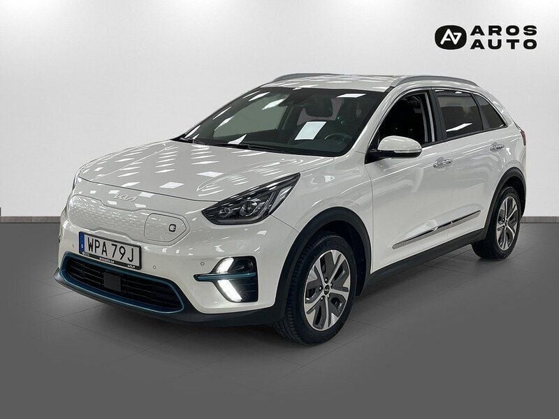 Vit Begagnad 2022 Kia e-Niro 2 SUV | 269 900 kr (Marknadspris) - Bild 1/4