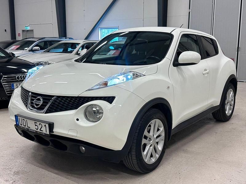 Vit Begagnad 2012 Nissan Juke SUV | 89 700 kr (Marknadspris) - Bild 1/4