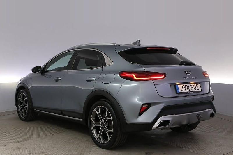 Begagnad Kia XCeed Advance 141 HK (103 kW) 2021 Grå SUV
