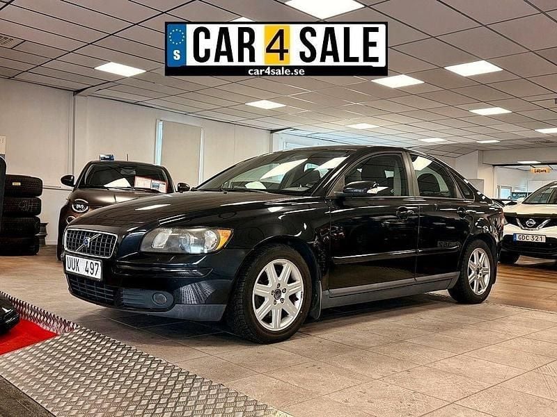 Svart Begagnad 2003 Volvo S40 Sedan | 29 900 kr (Bra pris) - Bild 1/4