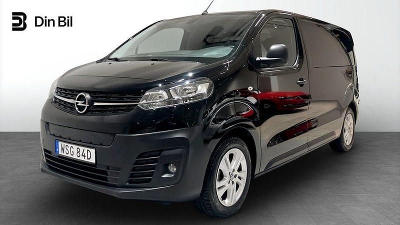 Svart Begagnad 2022 Opel Vivaro-e Combi Van | 259 900 kr - Bild 1/4