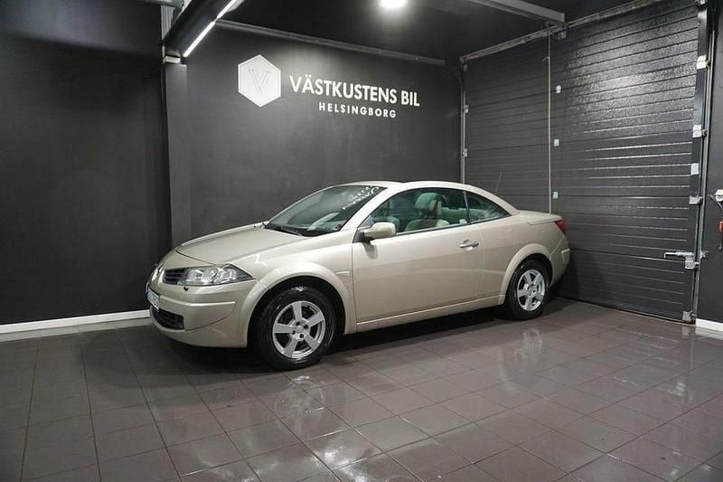 Begagnad Renault Mégane II 135 HK (99 kW) 2007 Brun