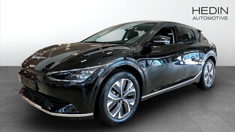 Svart (black) Ny 2024 Kia EV6 3 SUV | 623 900 kr (Marknadspris) - Bild 1/4
