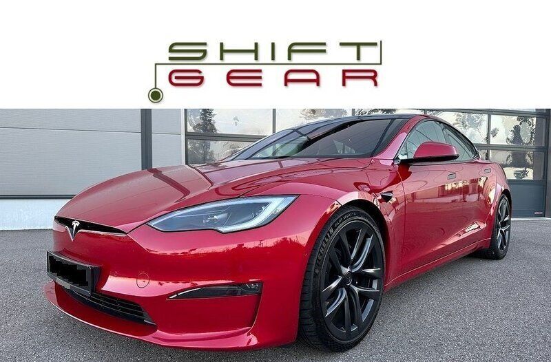 Begagnad 2023 Tesla Model S Plaid Sedan | 999 000 kr - Bild 1/4