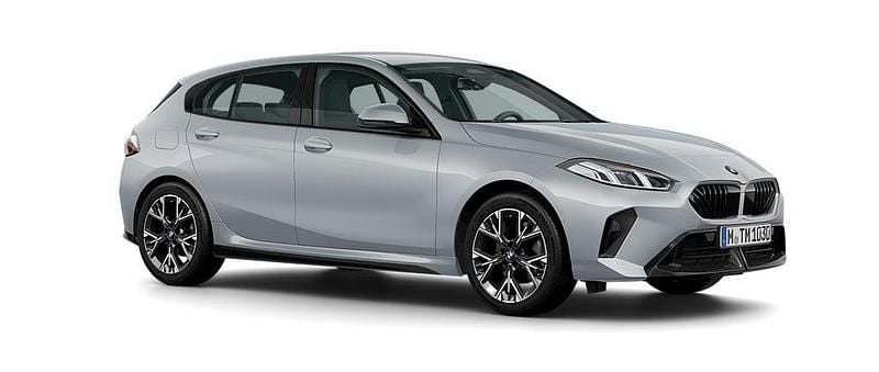 Grå Ny 2026 BMW 120 Halvkombi | 444 800 kr - Bild 1/3