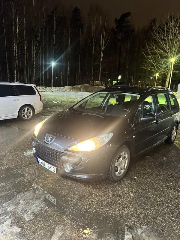 Begagnad 2006 Peugeot 307 Kombi | 21 900 kr (Marknadspris) - Bild 1/4