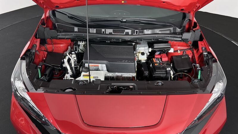 Begagnad Nissan Leaf 109 kW (149 HK) 2018 Halvkombi