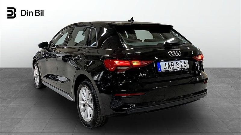 Begagnad Audi A3 Sportback Proline 150 HK (110 kW) 2022 Svart Halvkombi