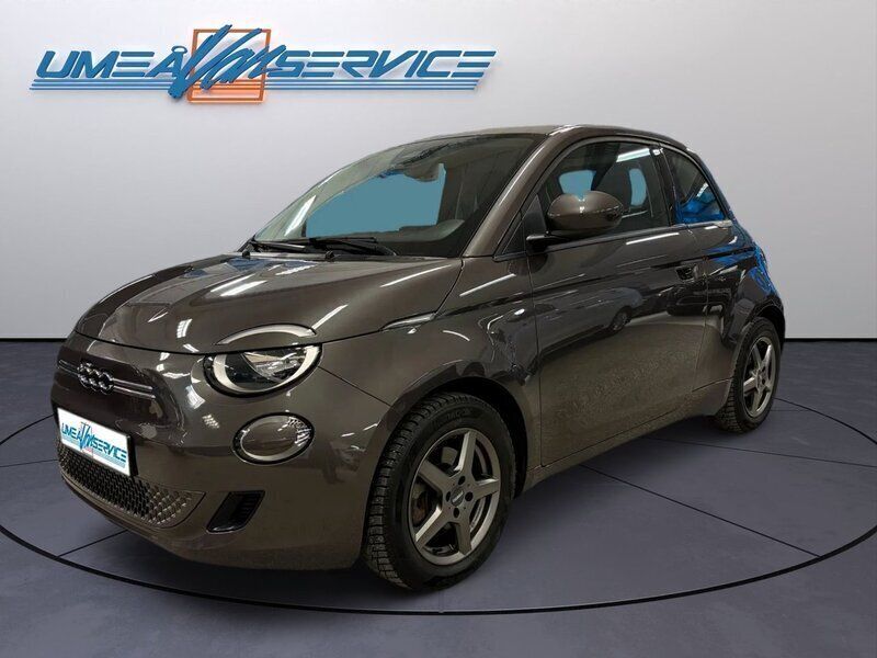 Brun Begagnad 2021 Fiat 500e Passion Halvkombi | 199 000 kr (Marknadspris) - Bild 1/4
