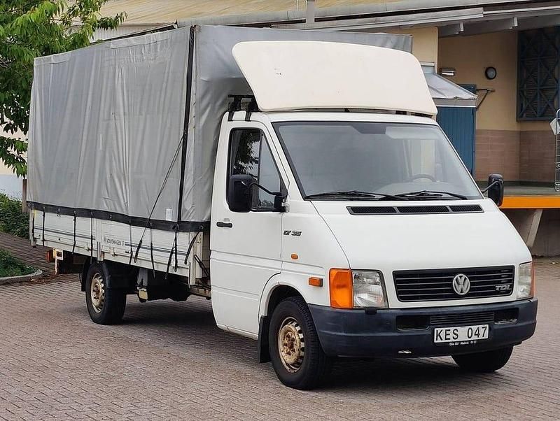 Begagnad VW LT 102 HK (75 kW) 1998 Vit Van